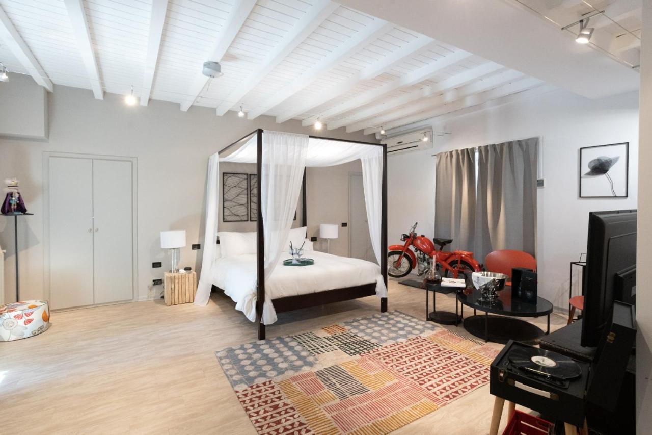 Lo Schiaccianoci Bed&Breakfast De Charme Scanzorosciate ภายนอก รูปภาพ