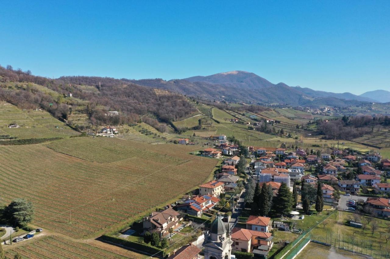 Lo Schiaccianoci Bed&Breakfast De Charme Scanzorosciate ภายนอก รูปภาพ