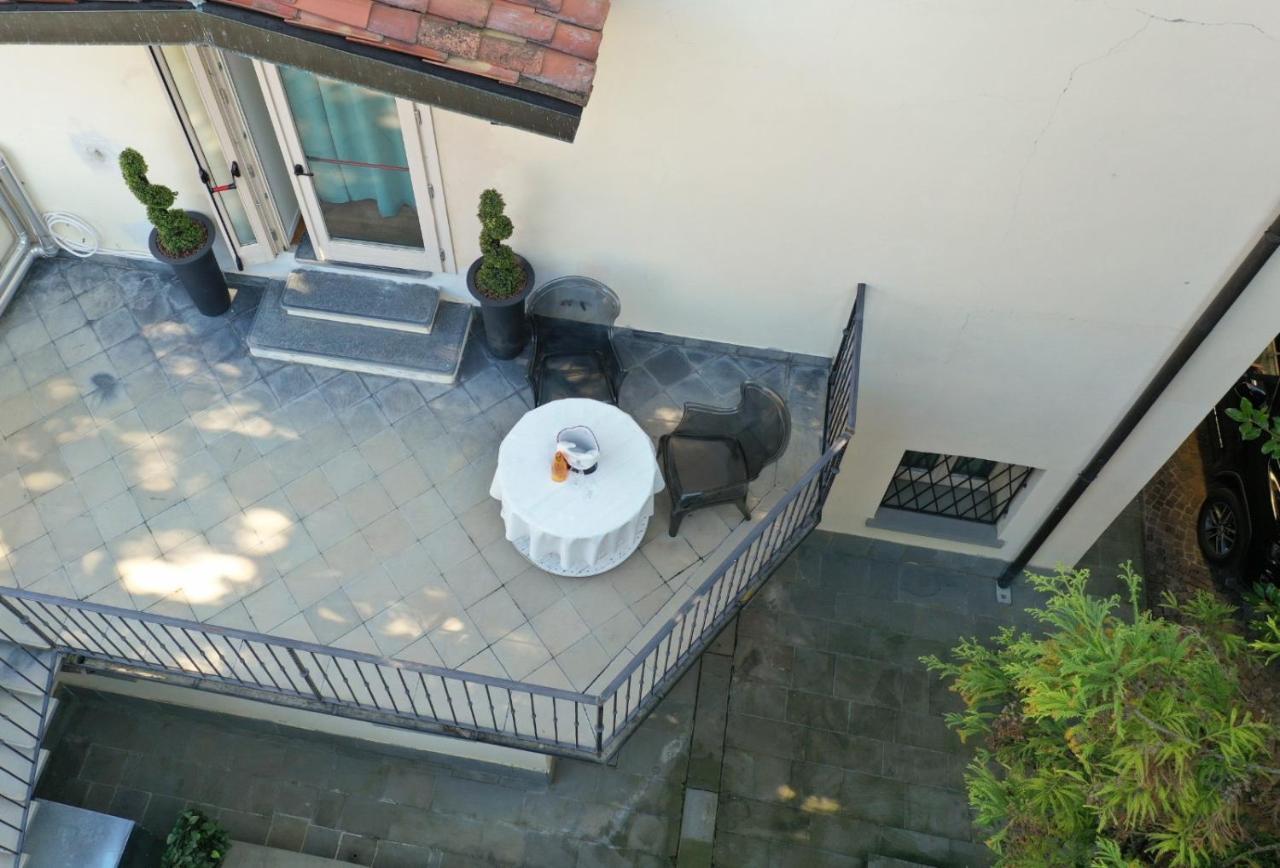 Lo Schiaccianoci Bed&Breakfast De Charme Scanzorosciate ภายนอก รูปภาพ